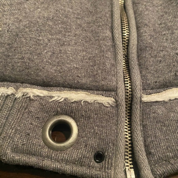 Energie Grey Hooded Sweatshirt, Size L Cotton Sherpa interior, Superb condition - Picture 4 of 6